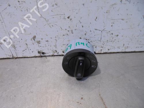Used Headlight switch SKODA FABIA III (NJ3) 1.4 TDI (90 hp) 13469813
