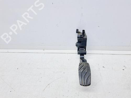 Pedale Pedale RENAULT MEGANE IV Grandtour (K9A/M/N_) 1.3 TCe 100 (K9N8) (102 hp) 35815925 35815925