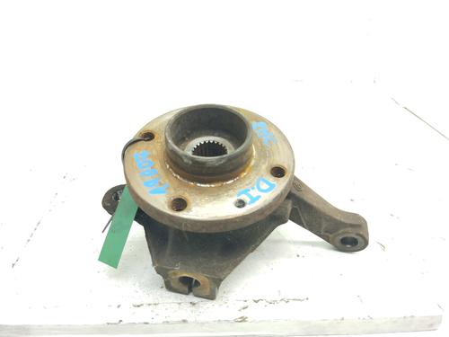 Used Left front steering knuckle RENAULT CLIO II (BB_, CB_) [1998-2016]  27658095