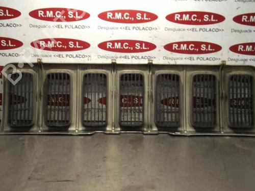 Grille JEEP GRAND CHEROKEE I (ZJ, ZG) 2.5 TD 4x4 (Z) | BP13582849C40 