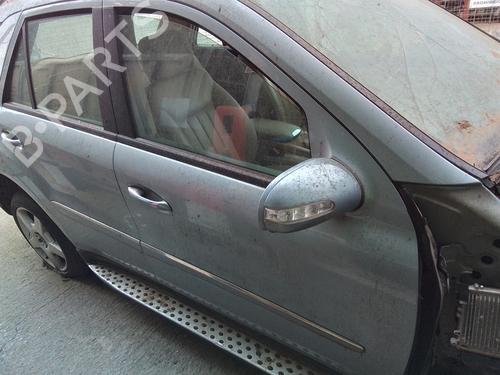 right-front-door-mercedes-benz-m-class-w164-2005-2006-2007-2008-2009-2010-2011-2012-35816334 main image