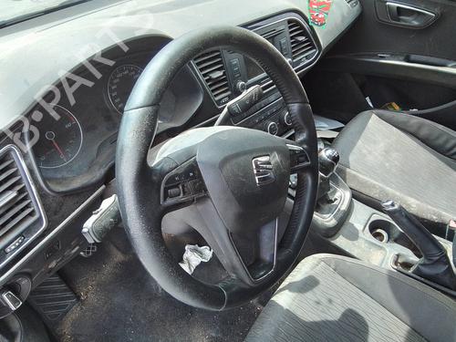 Used Steering wheel Steering wheel 35815647 35815647