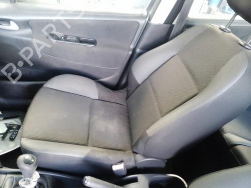 Used Right front seat Right front seat 35818020 35818020