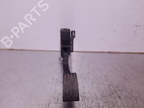 Pedal VOLVO S40 II (544) 2.0 D (136 hp) 30469450