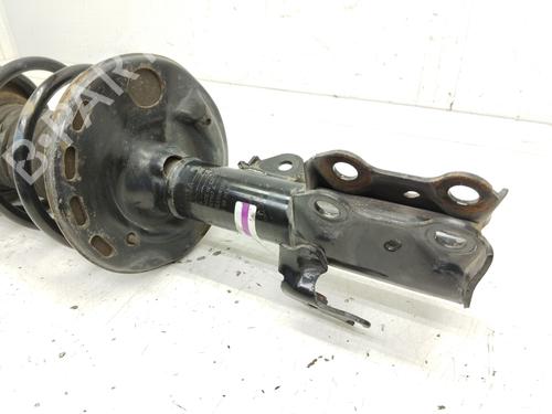 Right front shock absorber TOYOTA AURIS (_E18_) 1.8 Hybrid (ZWE186_, ZWE186R) | BP18867951M17 