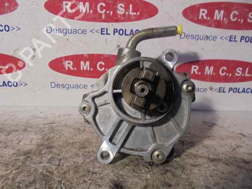 Used Vacuum pump Vacuum pump MERCEDES-BENZ VITO Van (W638) 108 CDI 2.2 (638.094) (82 hp) 35815407 35815407