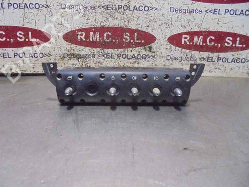 Venstre Foran elrute bryter MINI MINI (R50, R53) [2001-2006]  13468702
