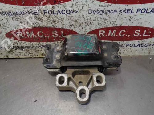 Used Engine mount Engine mount AUDI A3 (8P1) 2.0 TDI 16V (140 hp) 13424292 13424292