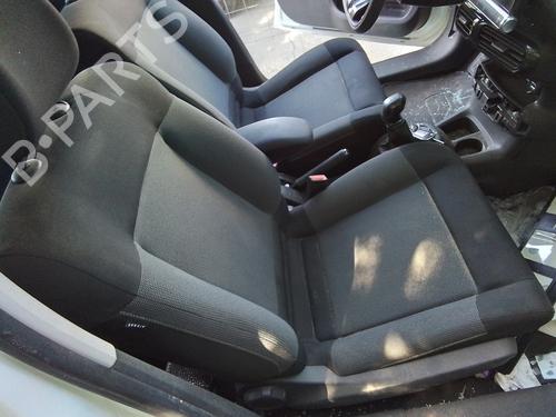 Used Right front seat Right front seat 35815958 35815958