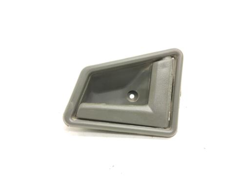 Used Front right interior door handle SUZUKI VITARA (ET, TA, TD) 2.0 TD Intercooler All-wheel Drive (SV420D) (87 hp) 18841820