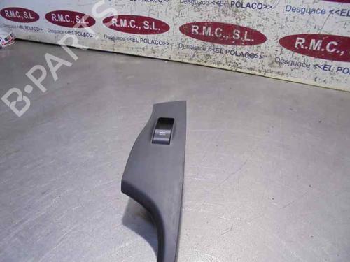 Right rear window switch HYUNDAI i40 I CW (VF) 1.7 CRDi (116 hp) 935803Z050 | 935803Z050 |