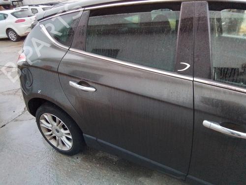 right-rear-door-lancia-delta-iii-844_-2008-2009-2010-2011-2012-2013-2014-35816056 main image
