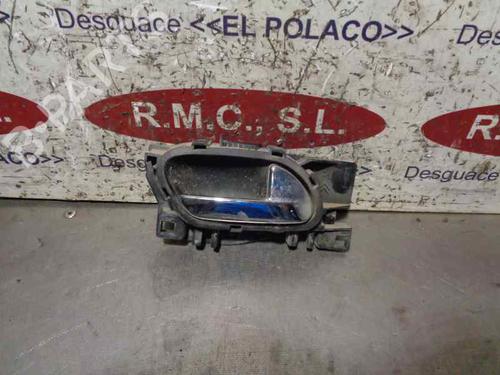 Used Rear right interior door handle Rear right interior door handle PEUGEOT 308 I (4A_, 4C_) [2007-2016] 13424210 13424210