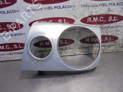 Grille NISSAN TERRANO II (R20) 2.7 TDi 4WD | BP13464395C40 