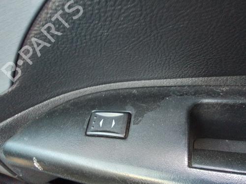 Used Right rear window switch Right rear window switch 35816478 35816478