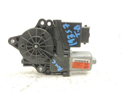 Rudehejsemotor bagstkærm højre KIA CEE'D (JD) [2012-2018]  30177513