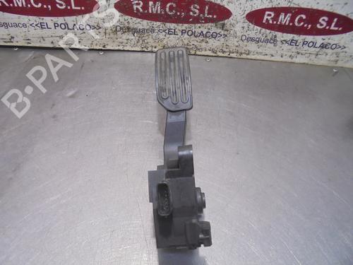 Used Pedal NISSAN JUKE (F15) 1.2 DIG-T (115 hp) 13649487