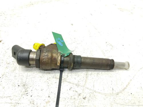 Used Injector CITROËN BERLINGO / BERLINGO FIRST MPV (MF_, GJK_, GFK_) [1996-2025]  30469595