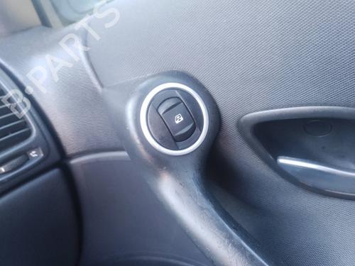 Used Right front window switch Right front window switch 35817101 35817101