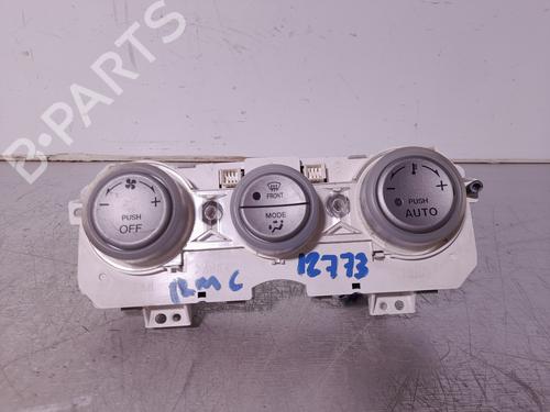 climate-control-mazda-6-hatchback-gg-2002-2003-2004-2005-2006-2007-2008-13425877 main image