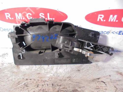 Front left interior door handle PEUGEOT 307 (3A/C) 1.4 HDi | BP13421560I13 