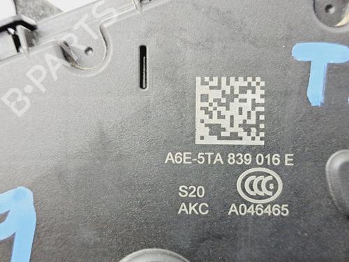 Rear right lock SKODA FABIA III (NJ3) 1.4 TDI | BP18570463C99 