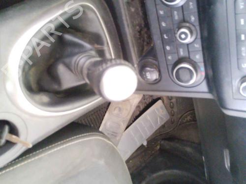 Used Gear lever Gear lever NISSAN QASHQAI I (J10, NJ10) 1.5 dCi (110 hp) 40229509 40229509