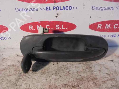 Used Front right exterior door handle HONDA CIVIC VI Hatchback (EJ, EK) 1.5 (90 hp) 13422094