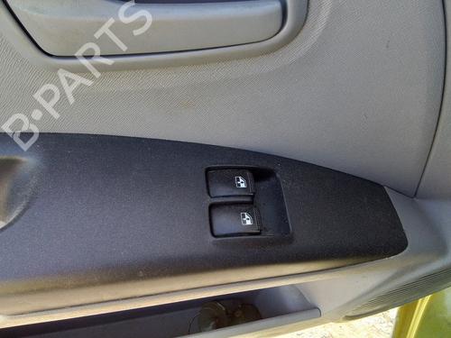 Used Left front window switch Left front window switch 35816432 35816432