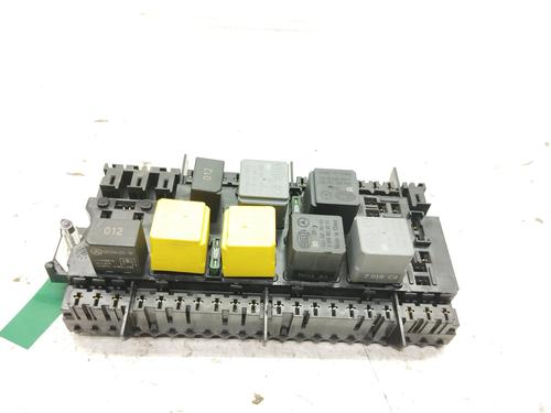 Used Fuse box MERCEDES-BENZ GLE (W166) 350 d 4-matic (166.024) (258 hp) 31034086