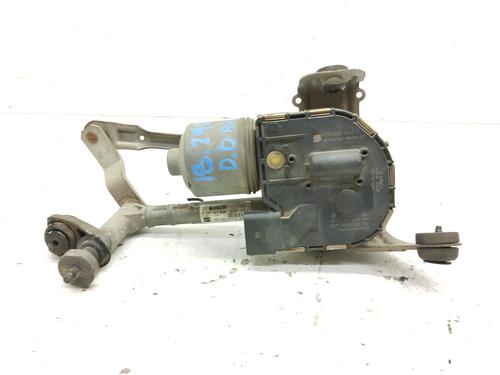Used Front wiper motor SEAT LEON (1P1) [2005-2013]  18728657