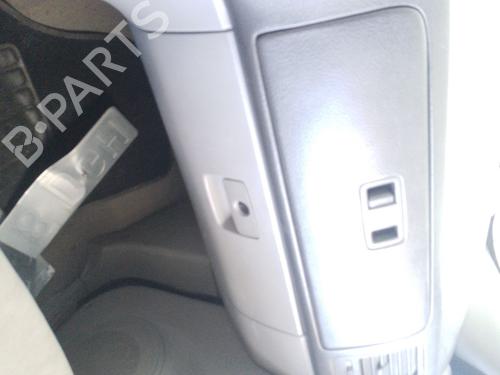 glove-box-kia-carnival-ii-gq-1999-2000-2001-2002-2003-2004-2005-2006-2007-36078227 main image