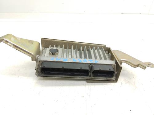 Used Engine control unit (ECU) TOYOTA YARIS (_P13_) 1.5 Hybrid (NHP130_, NHP130) (101 hp) 19063421
