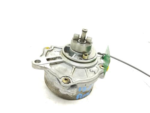 Used Vacuum pump MERCEDES-BENZ VITO Van (W638) [1997-2003]  26034651