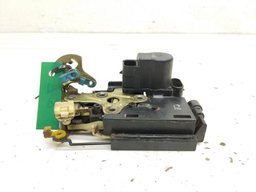 Used Front left lock CHEVROLET AVEO / KALOS Hatchback (T200) 1.4 16V (94 hp) 23230415