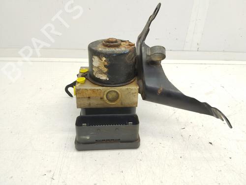Used ABS pump FORD FIESTA V (JH_, JD_) [2001-2014]  18534568
