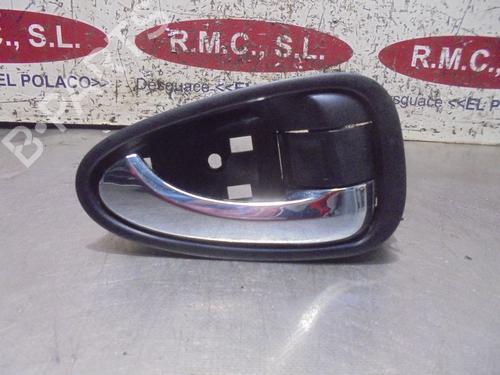 Used Rear right interior door handle Rear right interior door handle 13425536 13425536