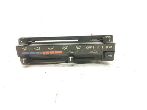 Used Climate control SUZUKI VITARA (ET, TA, TD) 1.9 D All-wheel Drive (SE419TD) (75 hp) 30124232