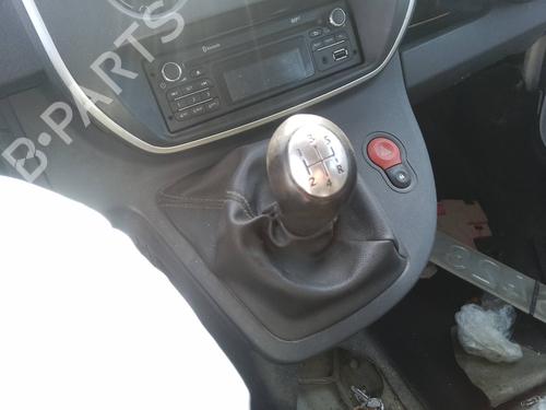 Gear lever RENAULT KANGOO / GRAND KANGOO II (KW0/1_) 1.5 dCi 90 (KW05, KW08, KW0G, KW11) | BP30175764M90