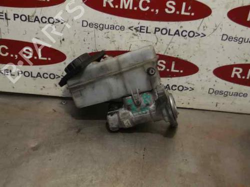 Used Brake master cylinder Brake master cylinder DACIA DOKKER MPV (KE_) [2012-2021] 13423737 13423737