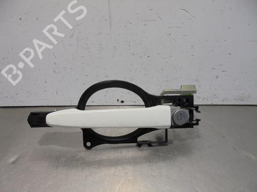 Used Front left exterior door handle MITSUBISHI ASX (GA_W_) 1.6 MIVEC (GA1W) (117 hp) 13426880