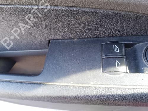 Used Left front window switch Left front window switch 35818432 35818432