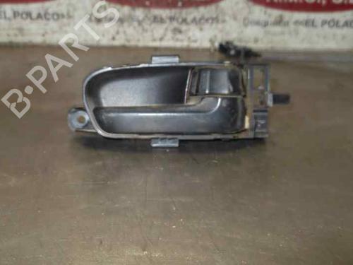 Used Front right interior door handle SUZUKI GRAND VITARA II (JT, TE, TD) 1.9 DDiS (JB419WD, JB419XD) (129 hp) 13423394