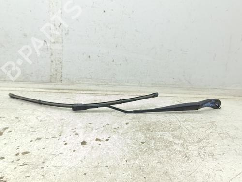 front-windshield-wiper-arm-dacia-sandero-iii-2021-38304934 main image