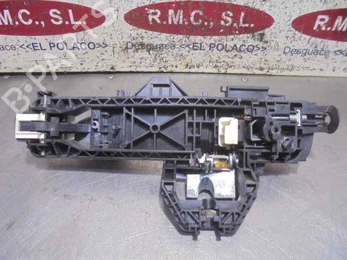 Front right exterior door handle MERCEDES-BENZ C-CLASS (W204) C 200 CDI (204.007, 204.006) | BP13456103C129 