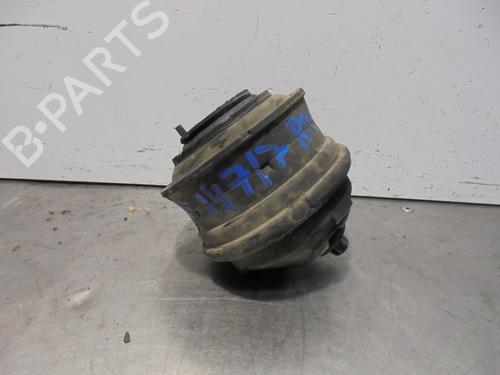 Used Engine mount Engine mount MERCEDES-BENZ C-CLASS Coupe (CL203) [2001-2011] 35815580 35815580