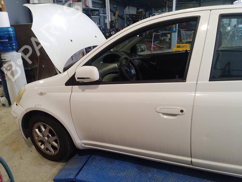 left-front-door-toyota-yaris-_p1_-1999-2000-2001-2002-2003-2004-2005-35818705 main image