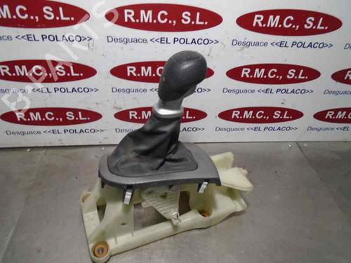 Used Gear lever KIA RIO III (UB) 1.1 CRDi (75 hp) 13458635