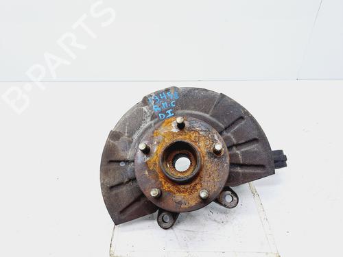 Used Left front steering knuckle SUZUKI GRAND VITARA II (JT, TE, TD) 1.9 DDiS (JB419WD, JB419XD) (129 hp) 13582875
