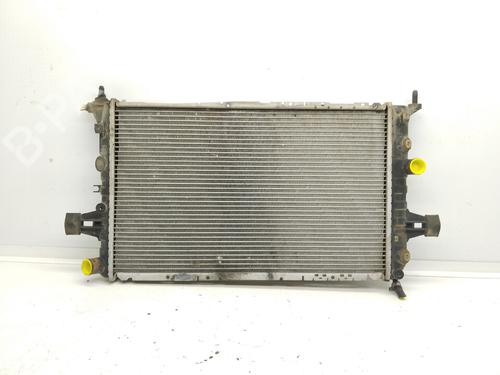Used Water radiator OPEL ASTRA G Hatchback (T98) [1998-2009]  17918010